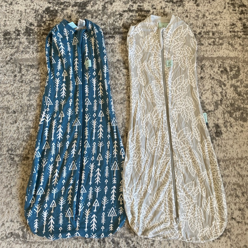 SOLD - 2 ergoPouch sleepsacks swaddle (3-12M)